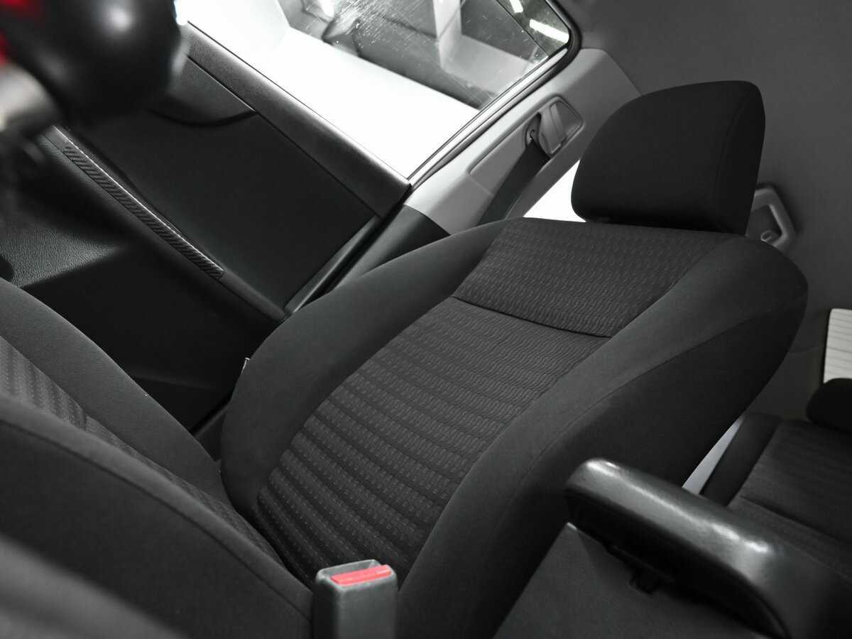 Купить Toyota Corolla с пробегом. Фото: #11