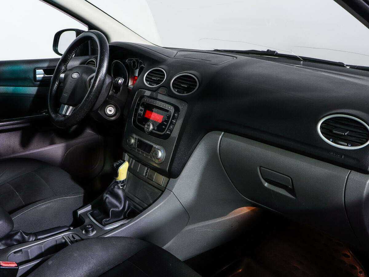 Купить Ford Focus с пробегом. Фото: #6