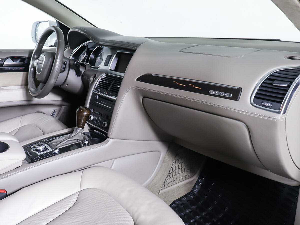 Купить Audi Q7 с пробегом. Фото: #10