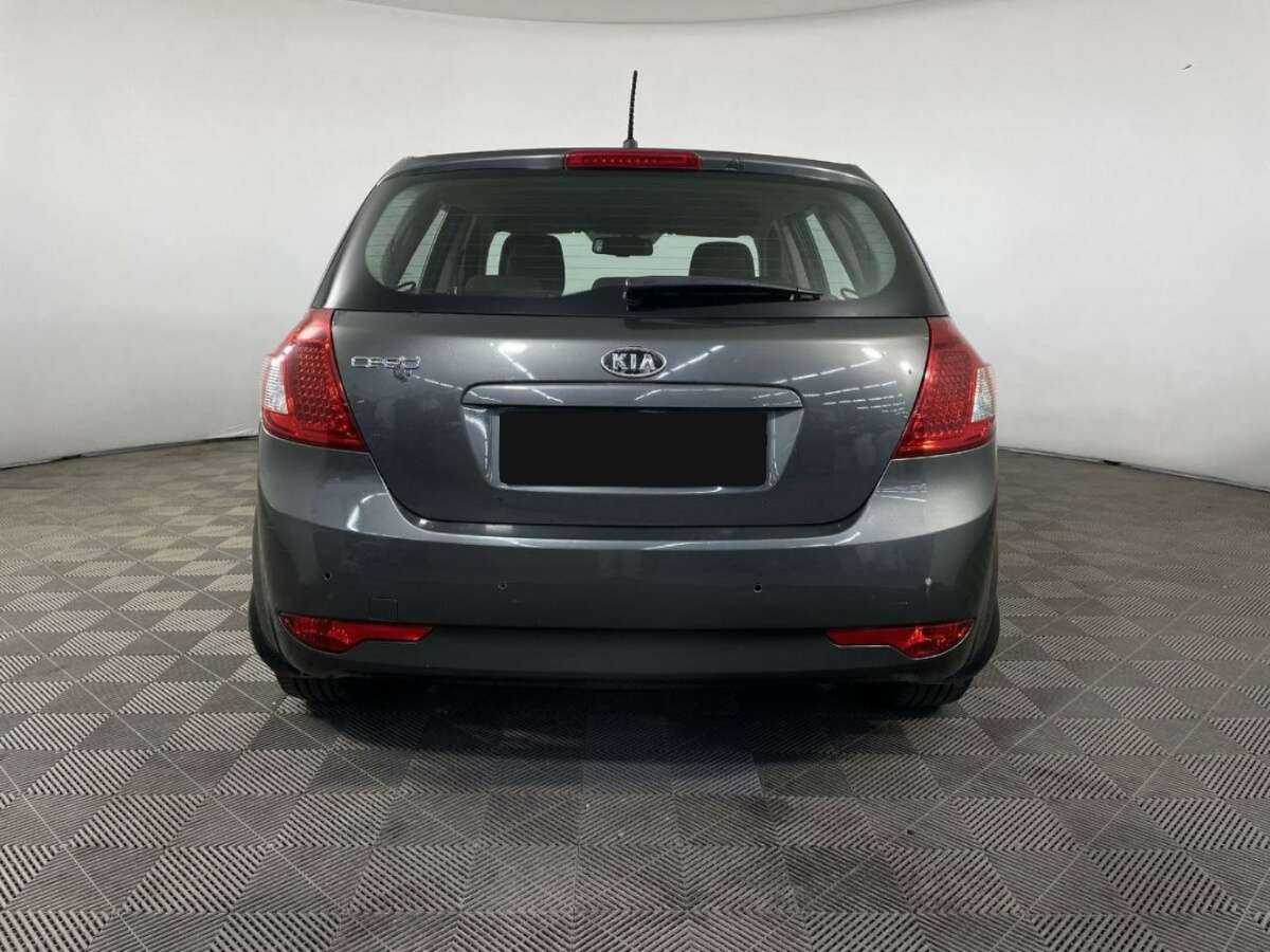 Купить Kia Ceed с пробегом. Фото: #2