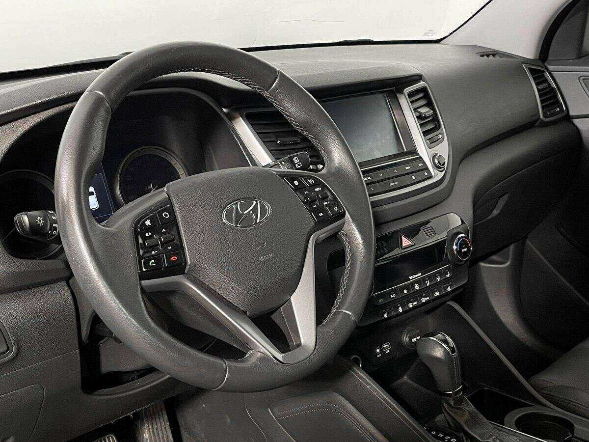 Купить Hyundai Tucson с пробегом. Фото: #13
