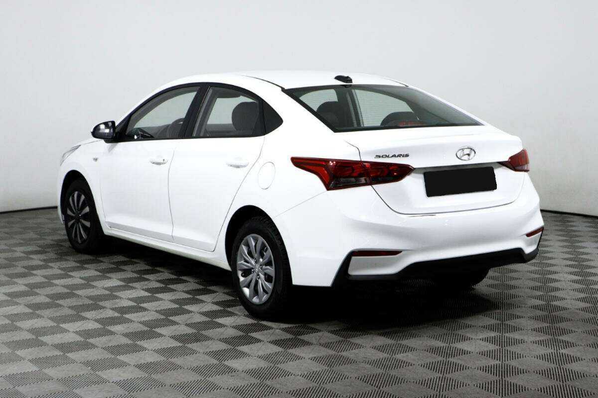 Купить Hyundai Solaris с пробегом. Фото: #6