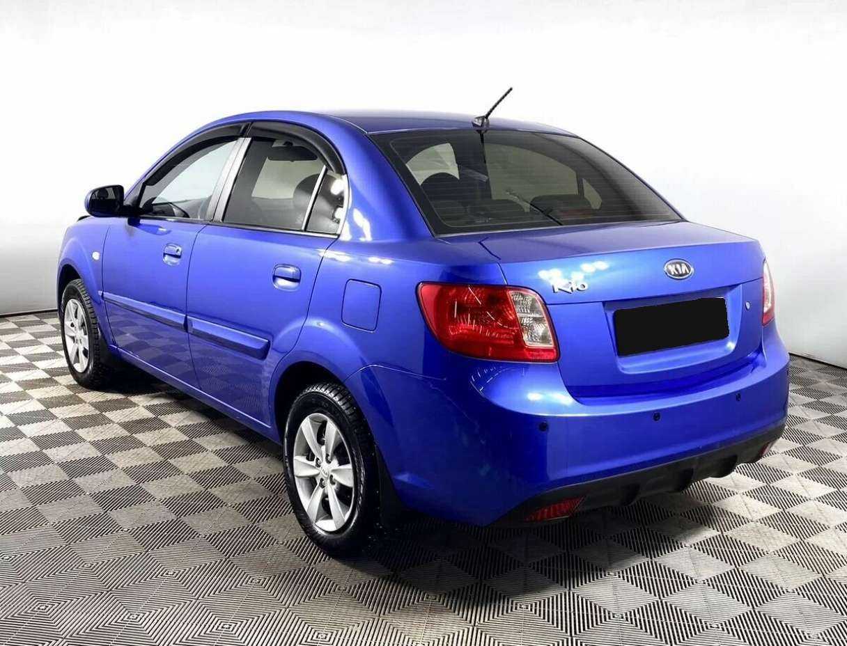 Купить Kia Rio с пробегом. Фото: #5