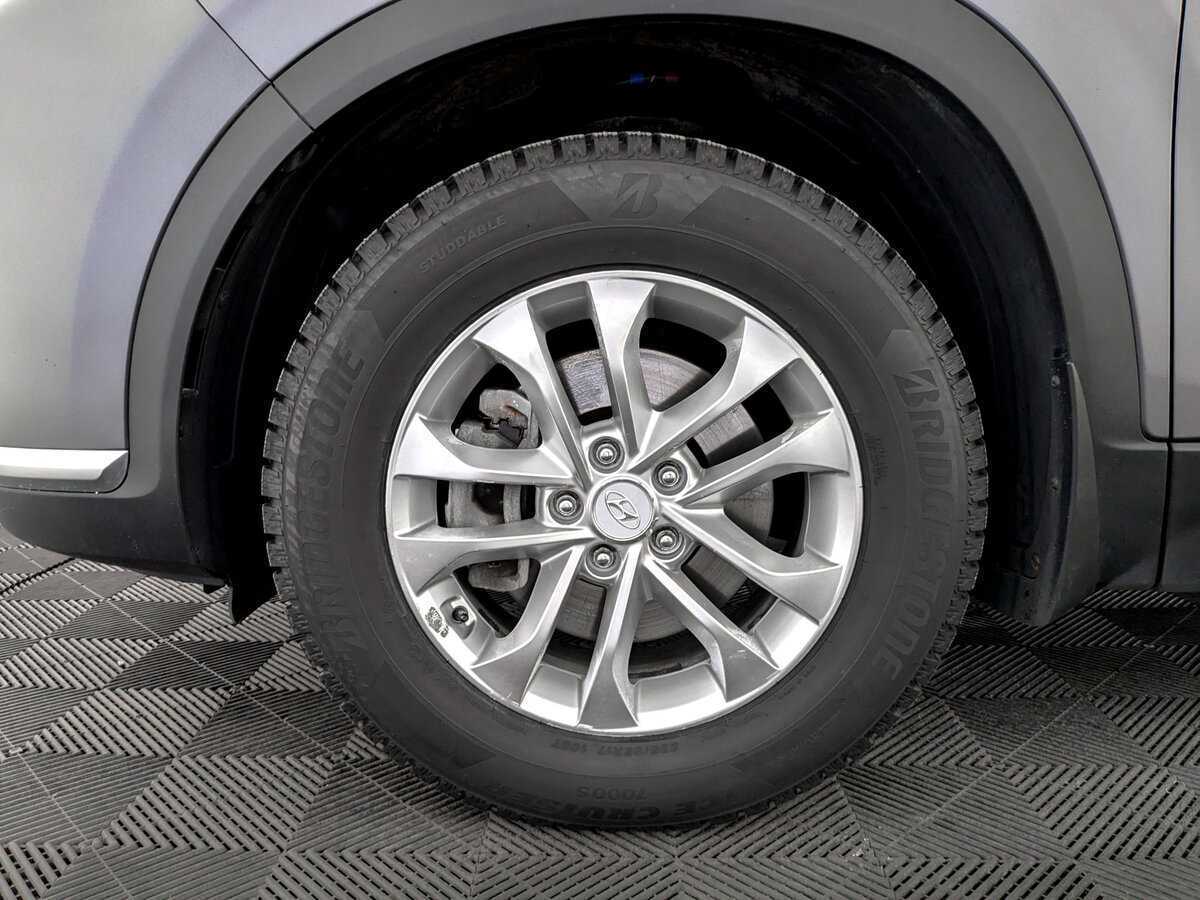 Купить Hyundai Santa Fe с пробегом. Фото: #17