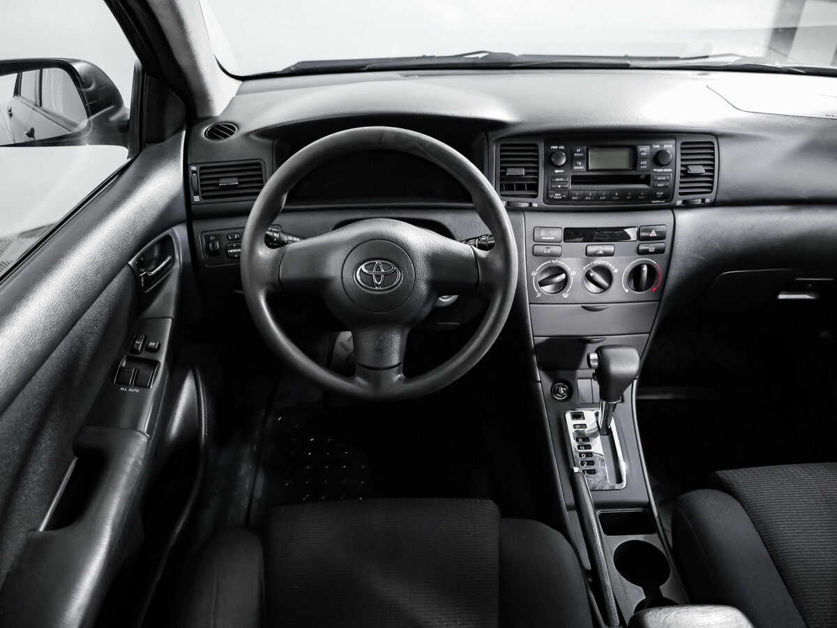 Купить Toyota Corolla с пробегом. Фото: #8