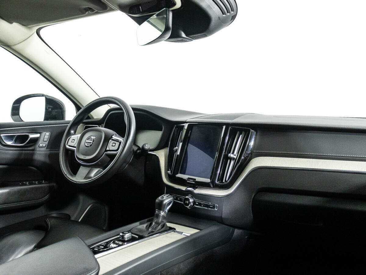 Купить Volvo XC60 с пробегом. Фото: #8