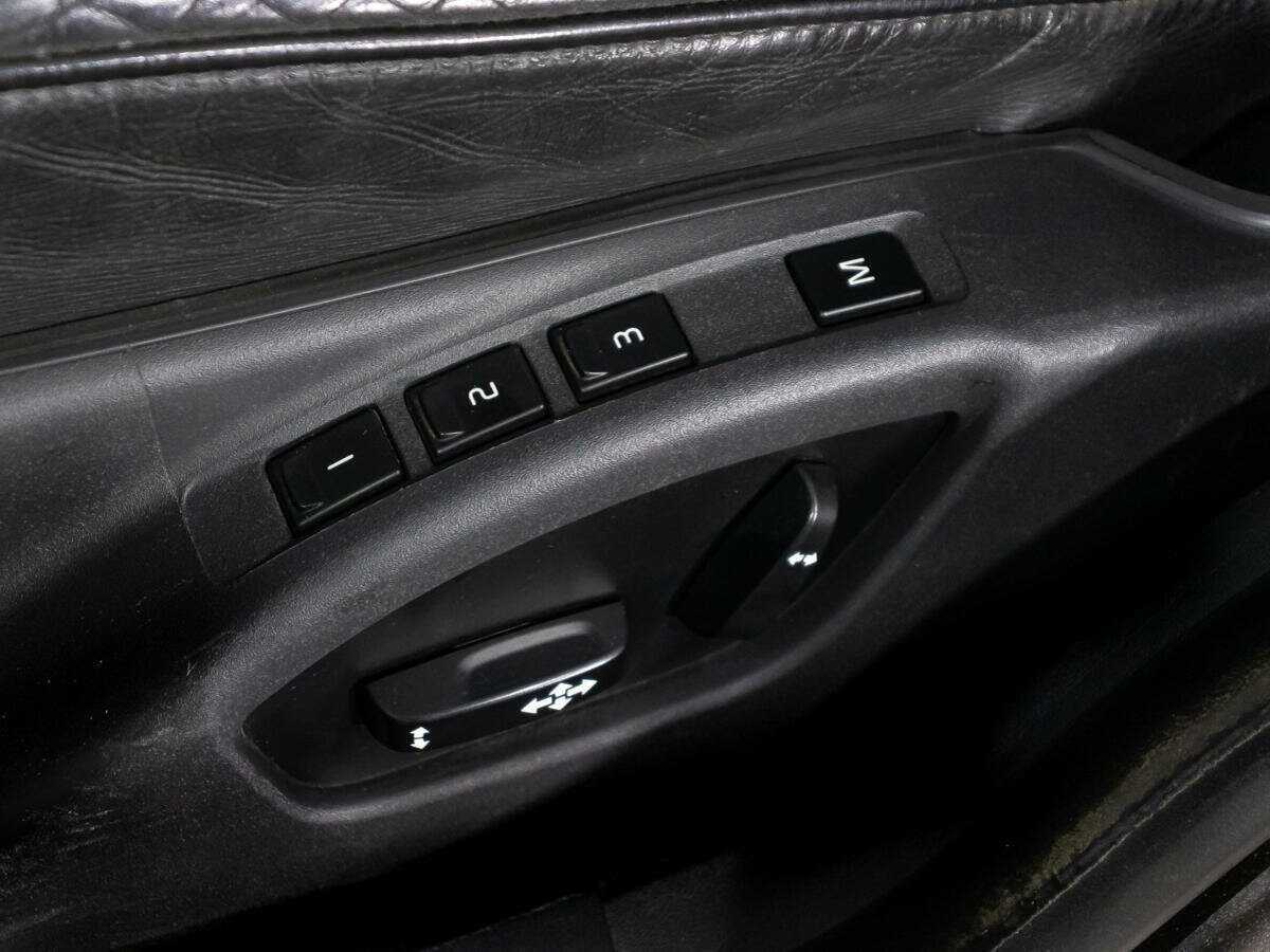 Купить Volvo S80 с пробегом. Фото: #14