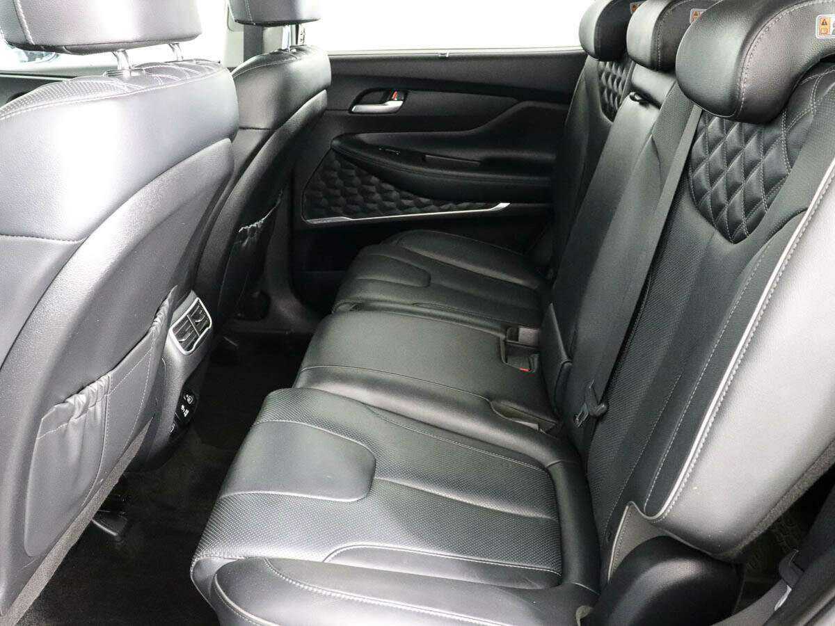 Купить Hyundai Santa Fe с пробегом. Фото: #8
