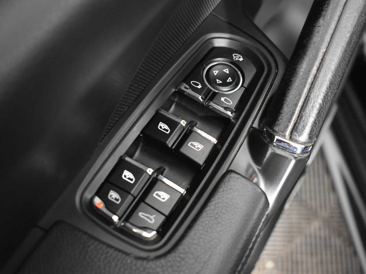 Купить Porsche Cayenne с пробегом. Фото: #8