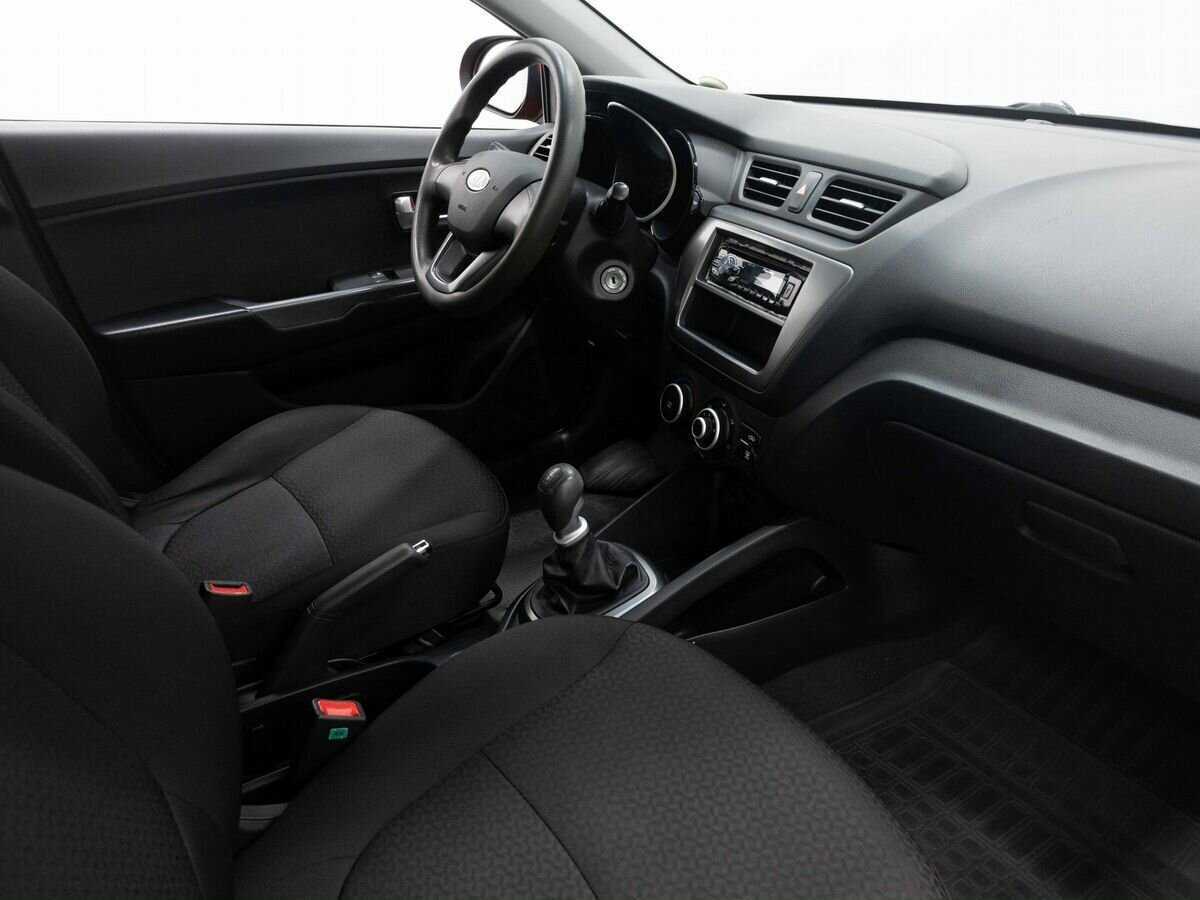 Купить Kia Rio с пробегом. Фото: #12