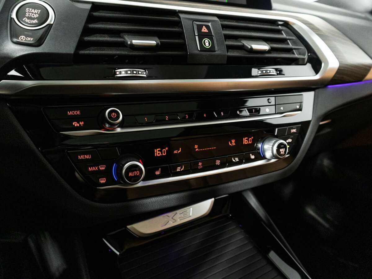 Купить BMW X3 с пробегом. Фото: #19