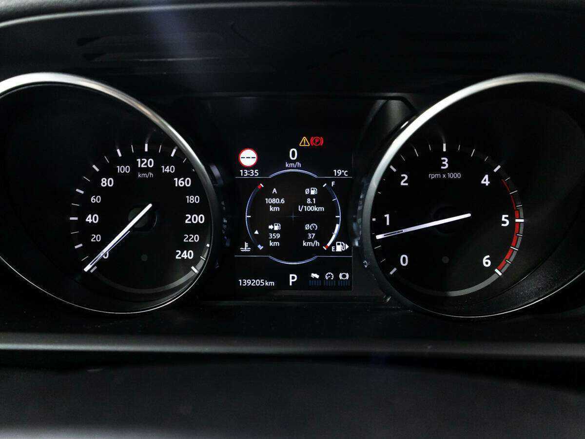Купить Land Rover Discovery с пробегом. Фото: #11