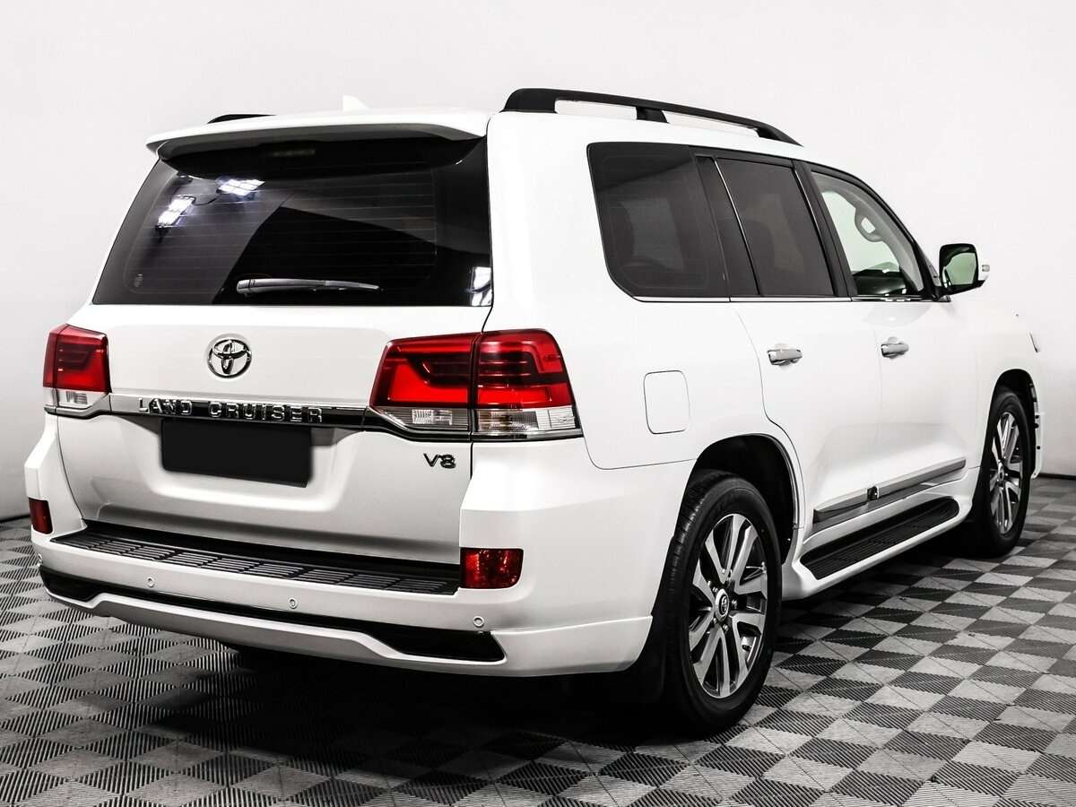 Купить Toyota Land Cruiser с пробегом. Фото: #4