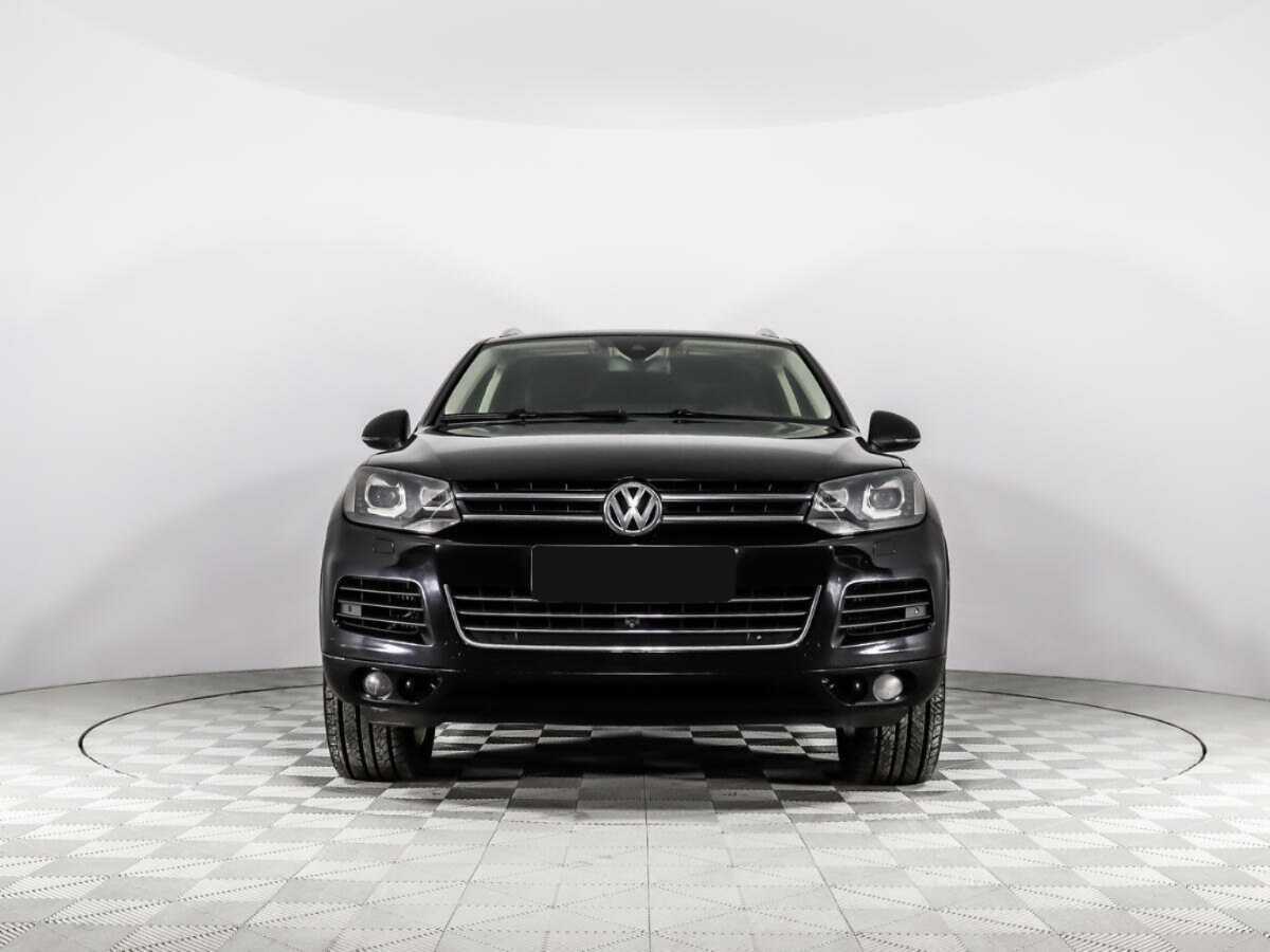 Купить Volkswagen Touareg с пробегом. Фото: #1