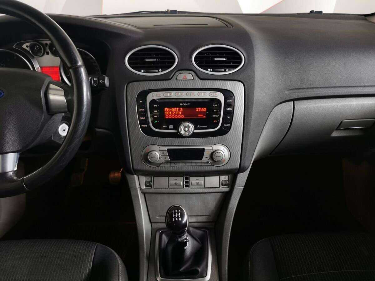 Купить Ford Focus с пробегом. Фото: #10