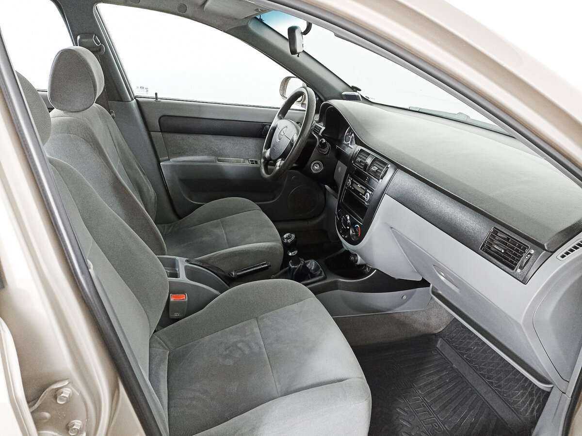 Купить Chevrolet Lacetti с пробегом. Фото: #8