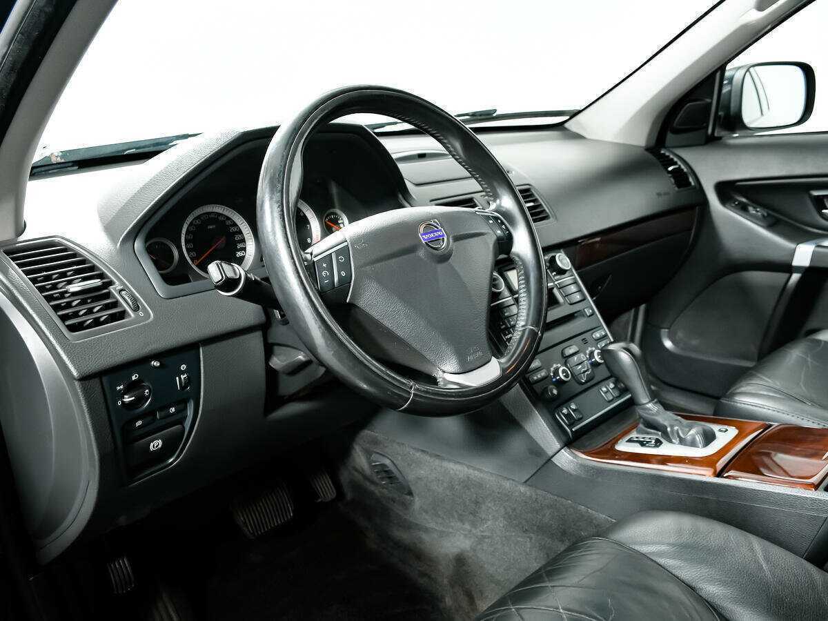 Купить Volvo XC90 с пробегом. Фото: #12