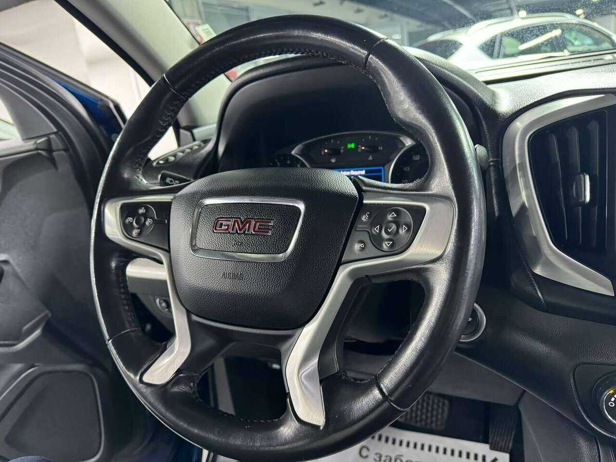 Купить GMC Terrain с пробегом. Фото: #9