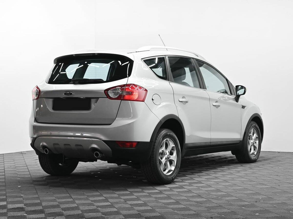 Купить Ford Kuga с пробегом. Фото: #3