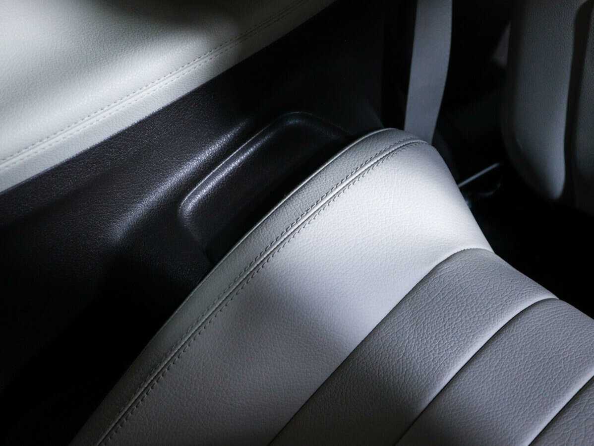 Купить Mercedes-Benz E-Класс с пробегом. Фото: #15