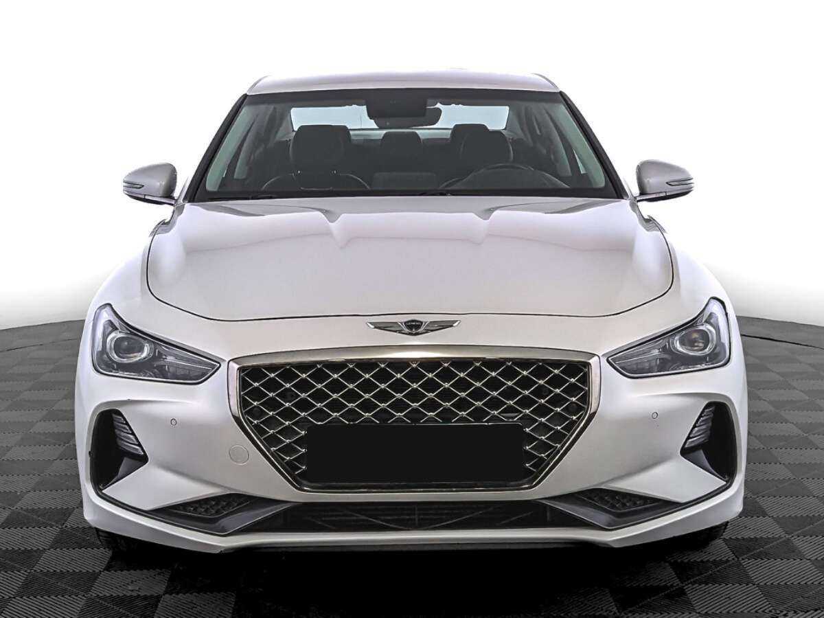 Купить Genesis G70 с пробегом. Фото: #1