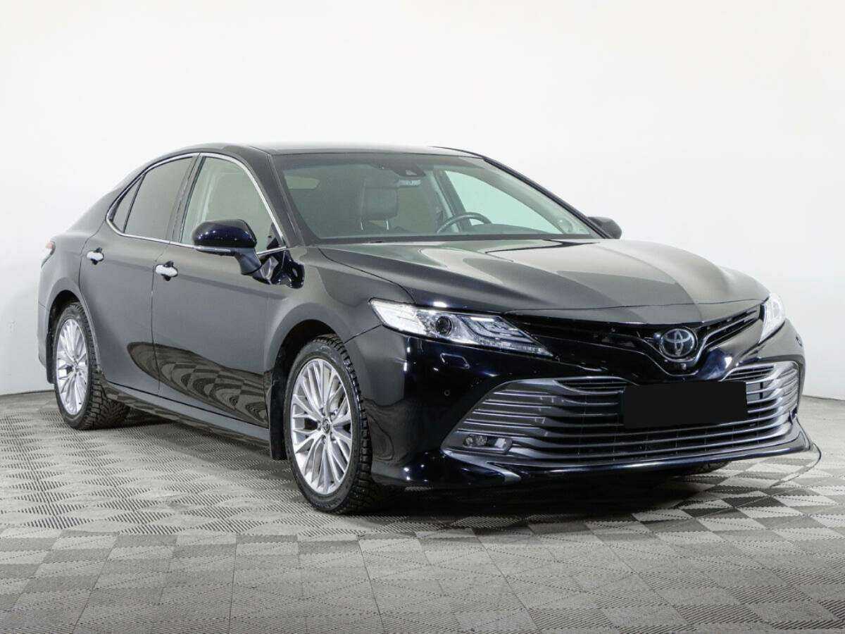 Купить Toyota Camry с пробегом. Фото: #2