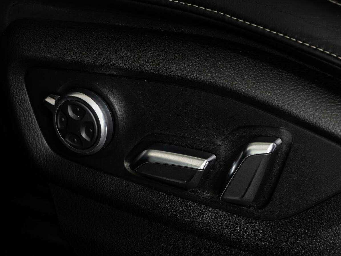 Купить Audi Q7 с пробегом. Фото: #15