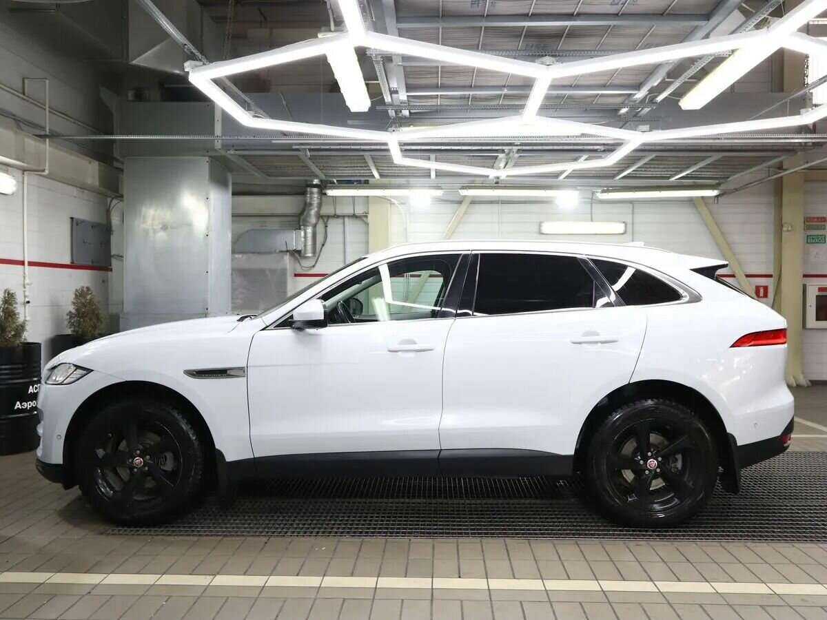 Купить Jaguar F-Pace с пробегом. Фото: #8