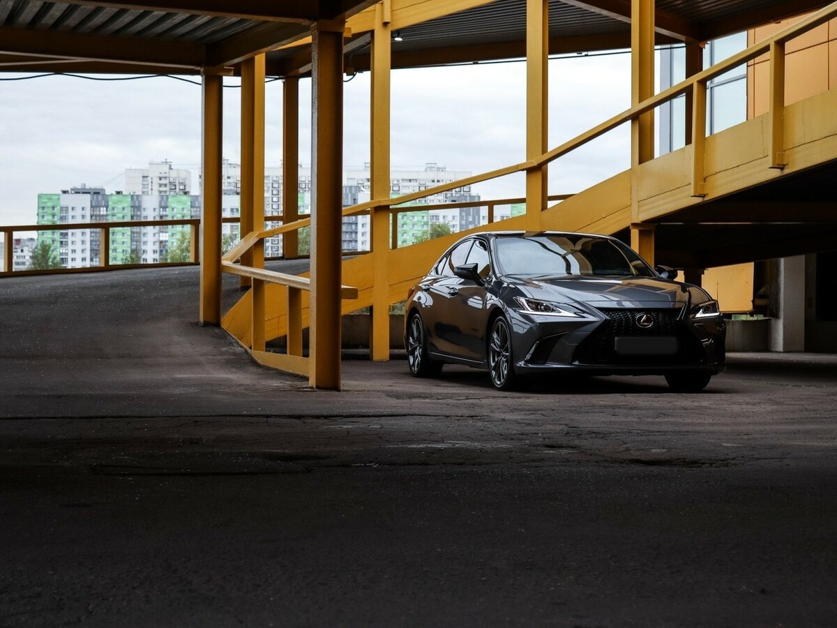 Купить Lexus ES с пробегом. Фото: #15