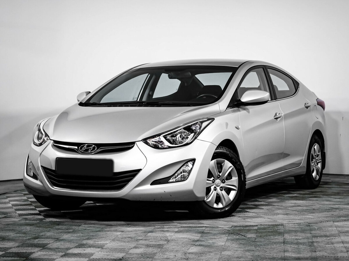 Купить Hyundai Elantra с пробегом. Посмотреть фото