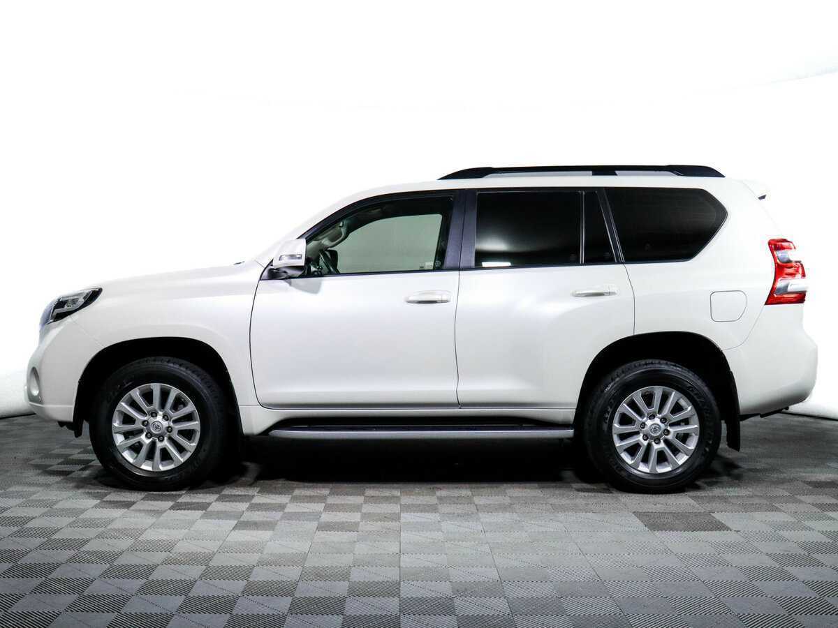 Купить Toyota Land Cruiser Prado с пробегом. Фото: #4