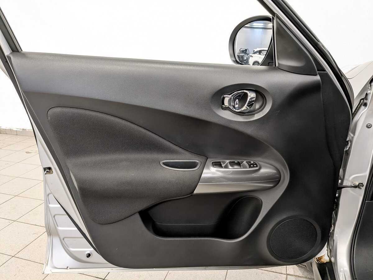 Купить Nissan Juke с пробегом. Фото: #18