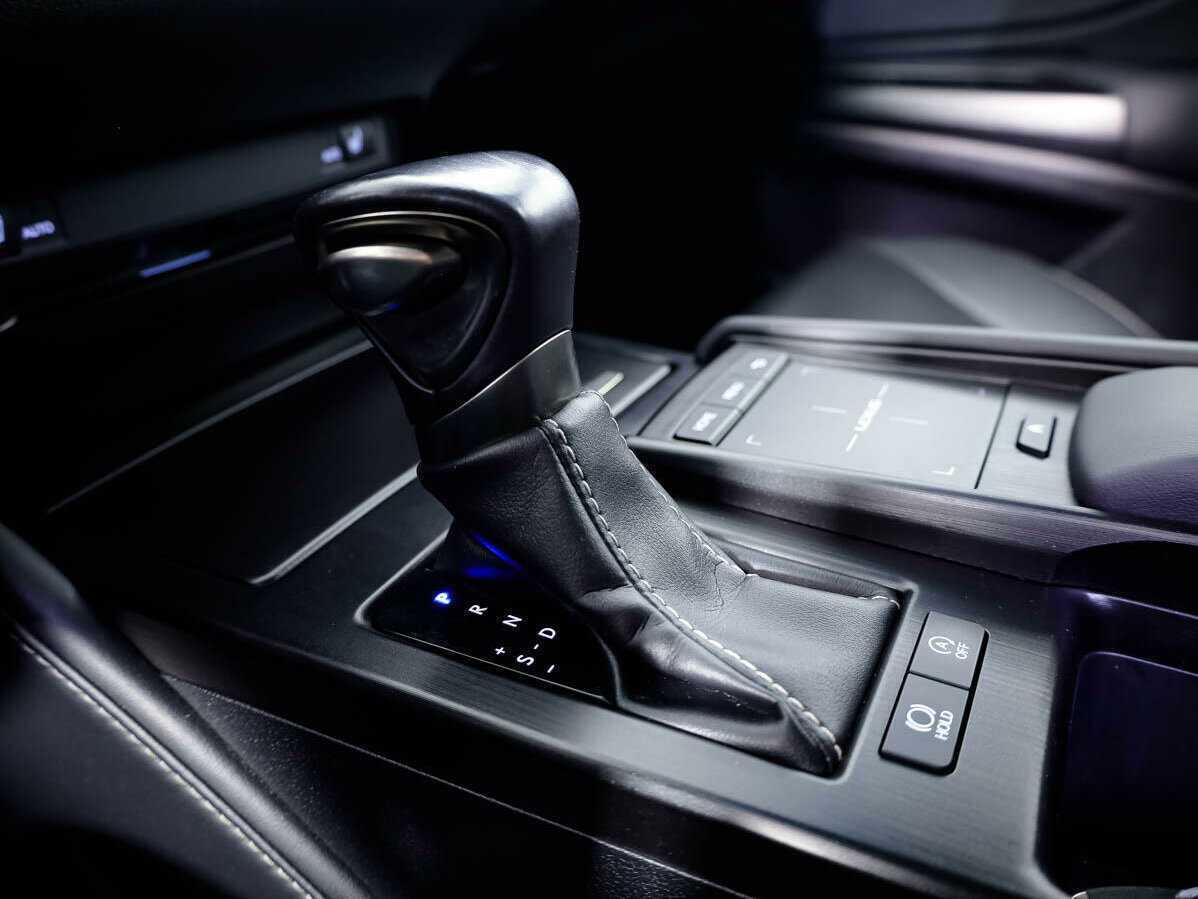 Купить Lexus ES с пробегом. Фото: #18