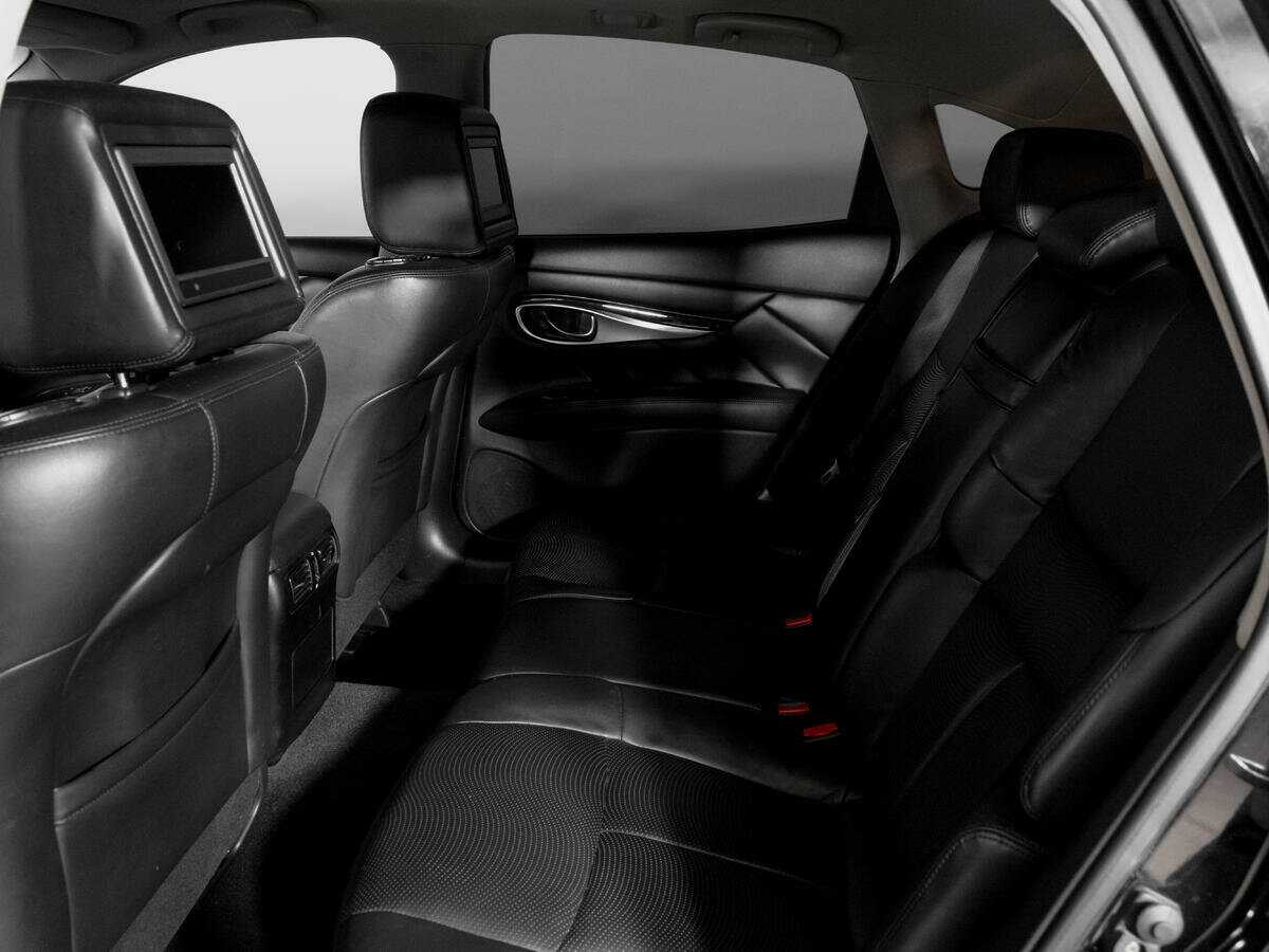 Купить Infiniti M с пробегом. Фото: #9