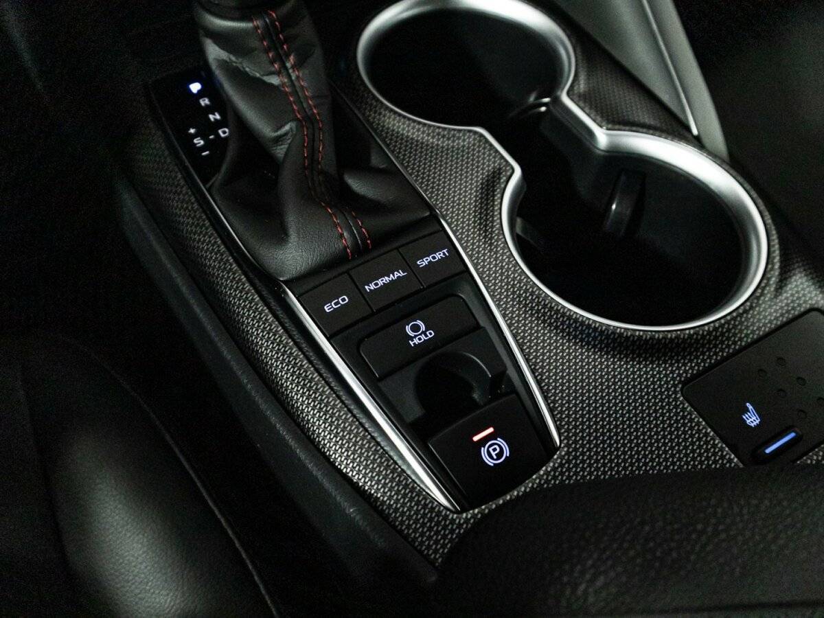 Купить Toyota Camry с пробегом. Фото: #19