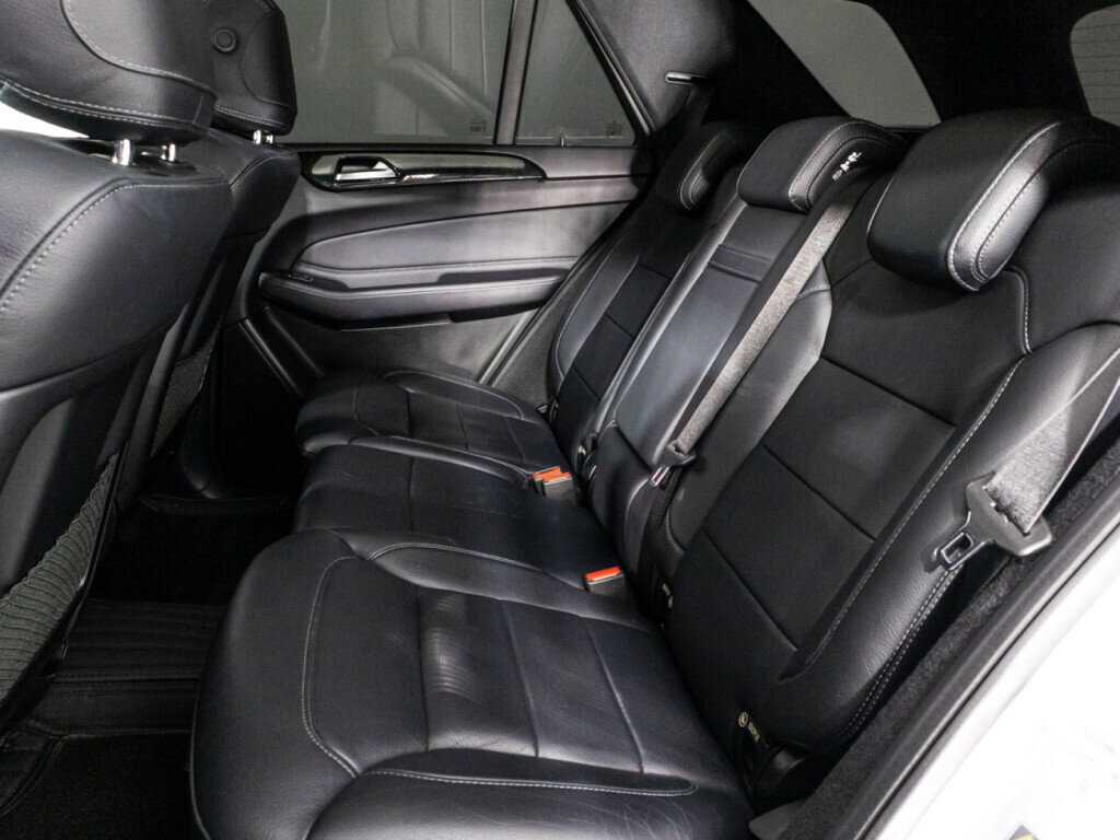 Купить Mercedes-Benz GLE с пробегом. Фото: #9