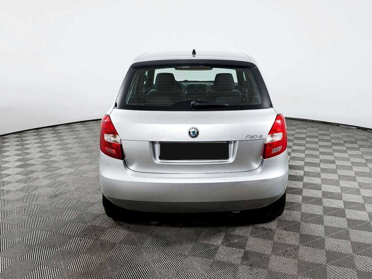 Купить Skoda Fabia с пробегом. Фото: #5
