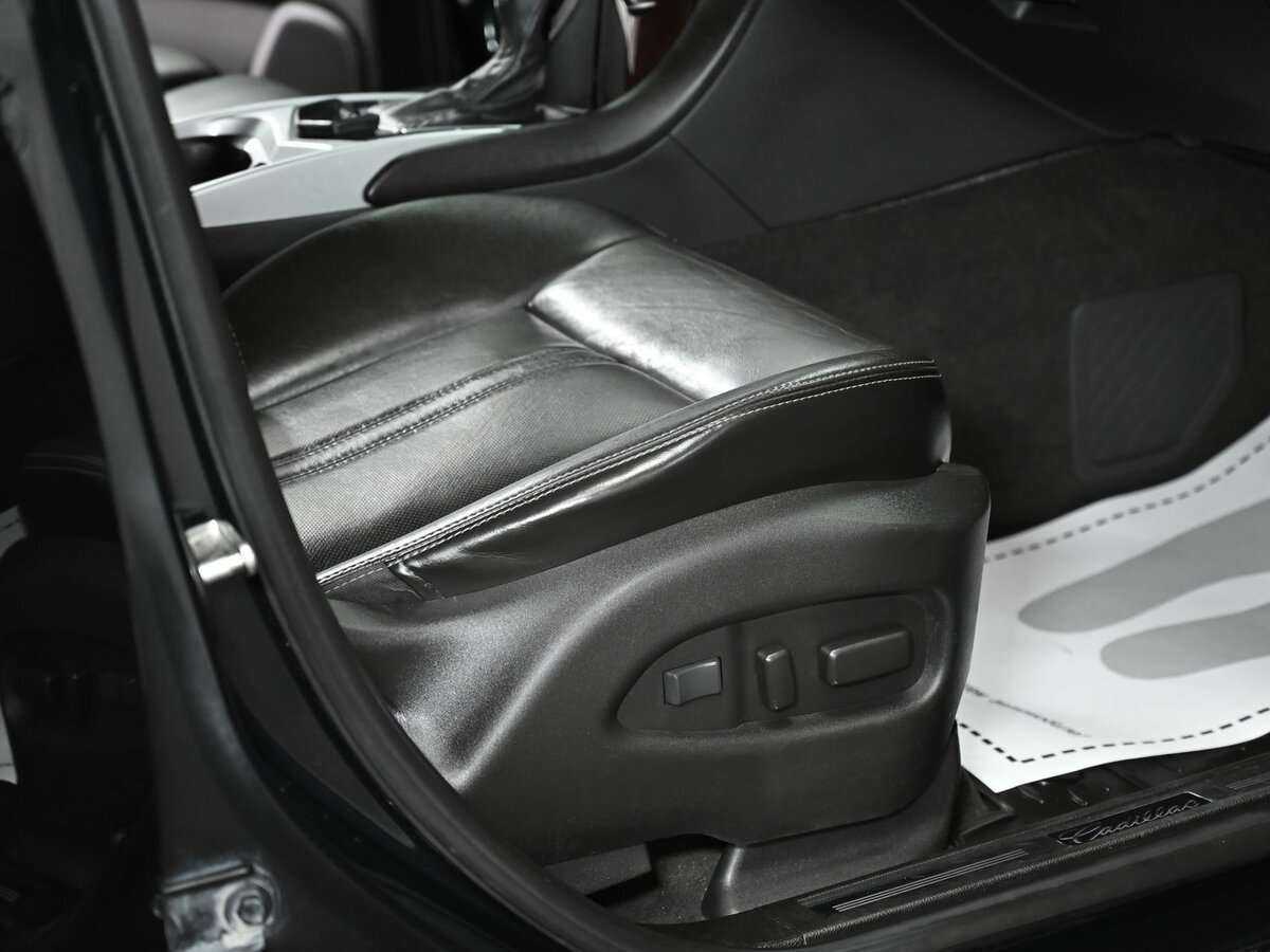 Купить Cadillac SRX с пробегом. Фото: #8