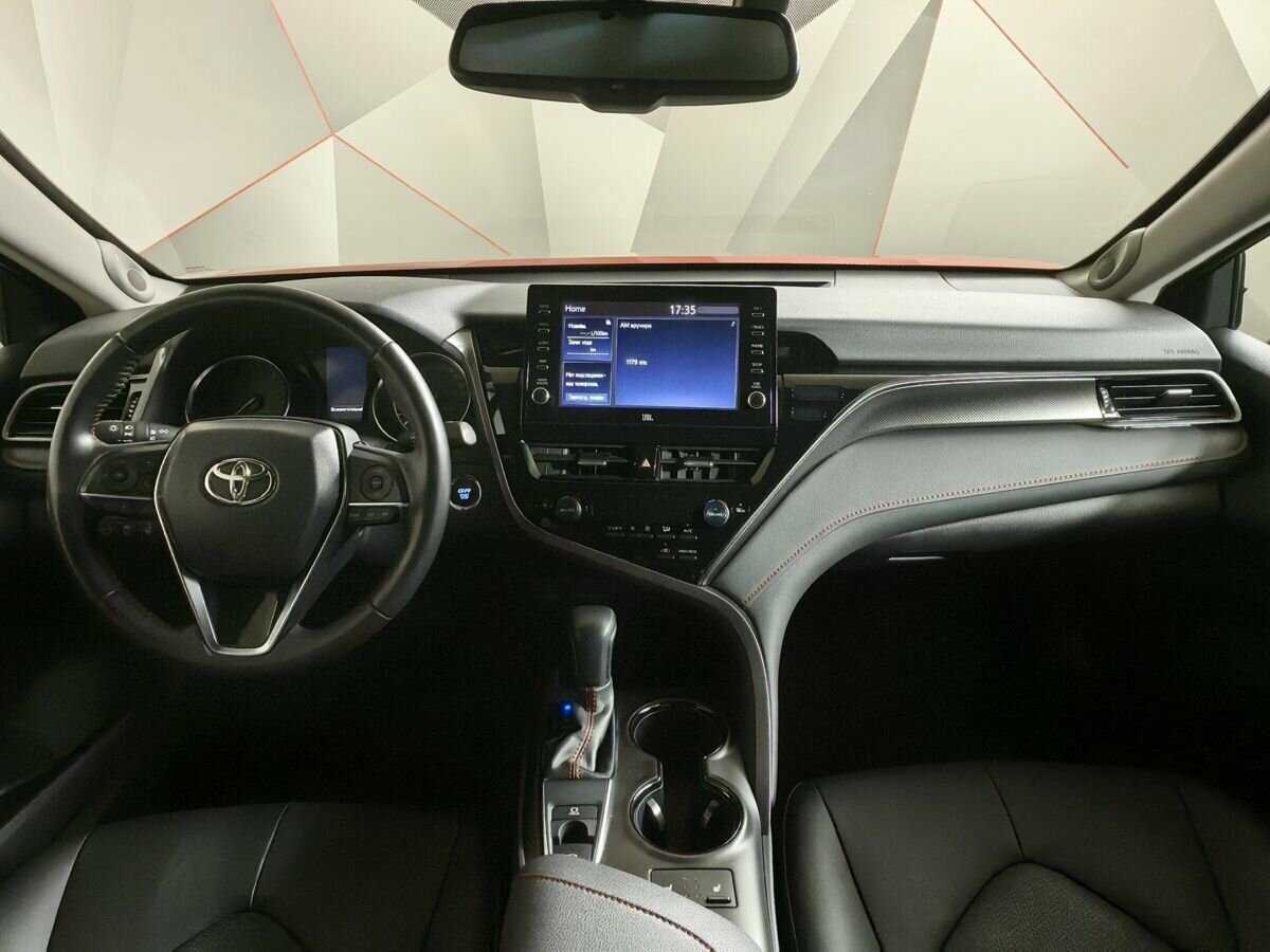 Купить Toyota Camry с пробегом. Фото: #9
