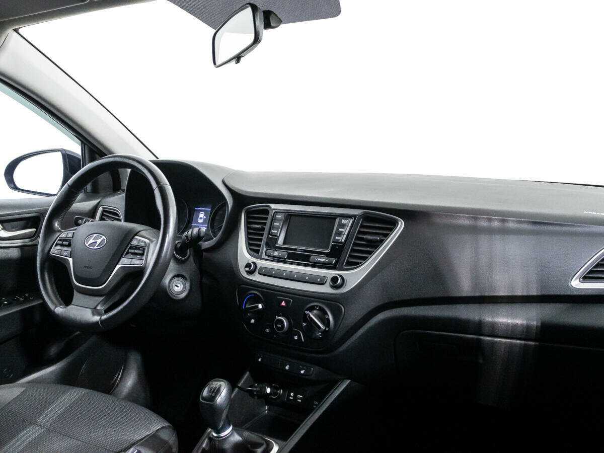 Купить Hyundai Solaris с пробегом. Фото: #8