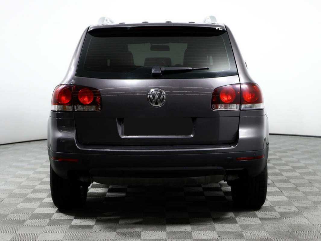 Купить Volkswagen Touareg с пробегом. Фото: #5