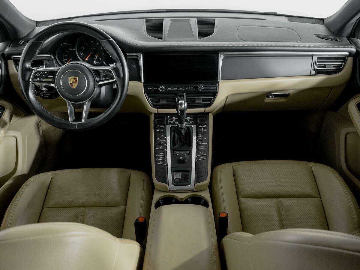 Купить Porsche Macan с пробегом. Фото: #11