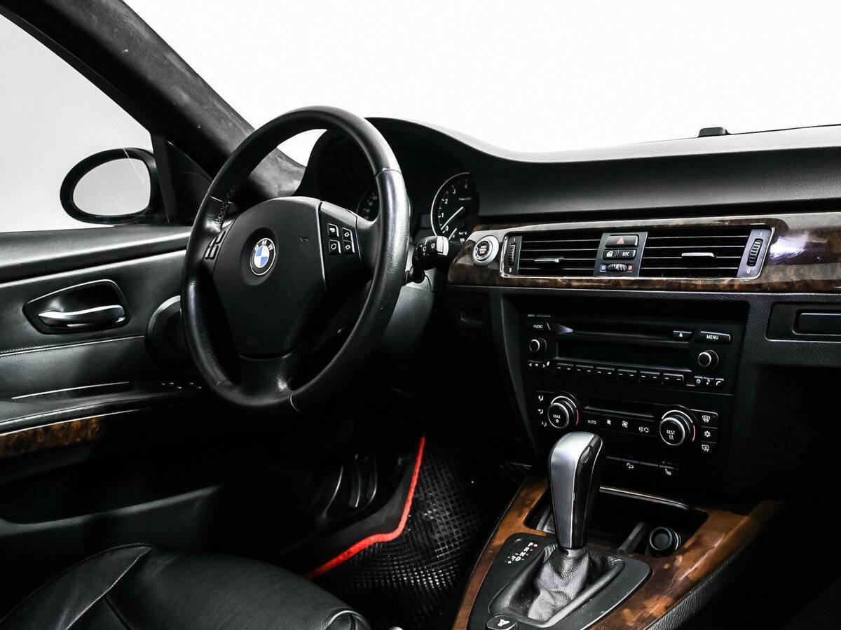 Купить BMW 3 серии с пробегом. Фото: #8