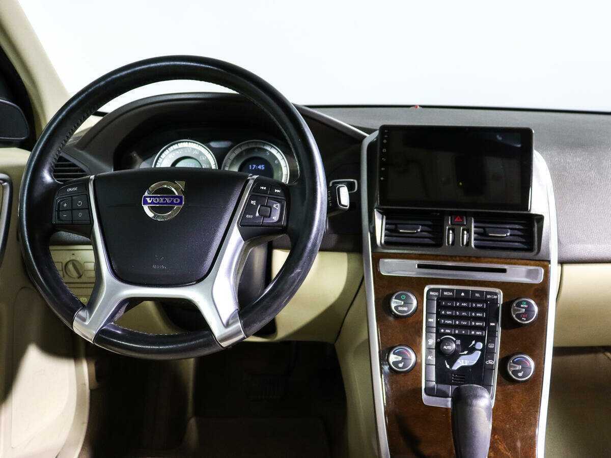 Купить Volvo XC60 с пробегом. Фото: #9