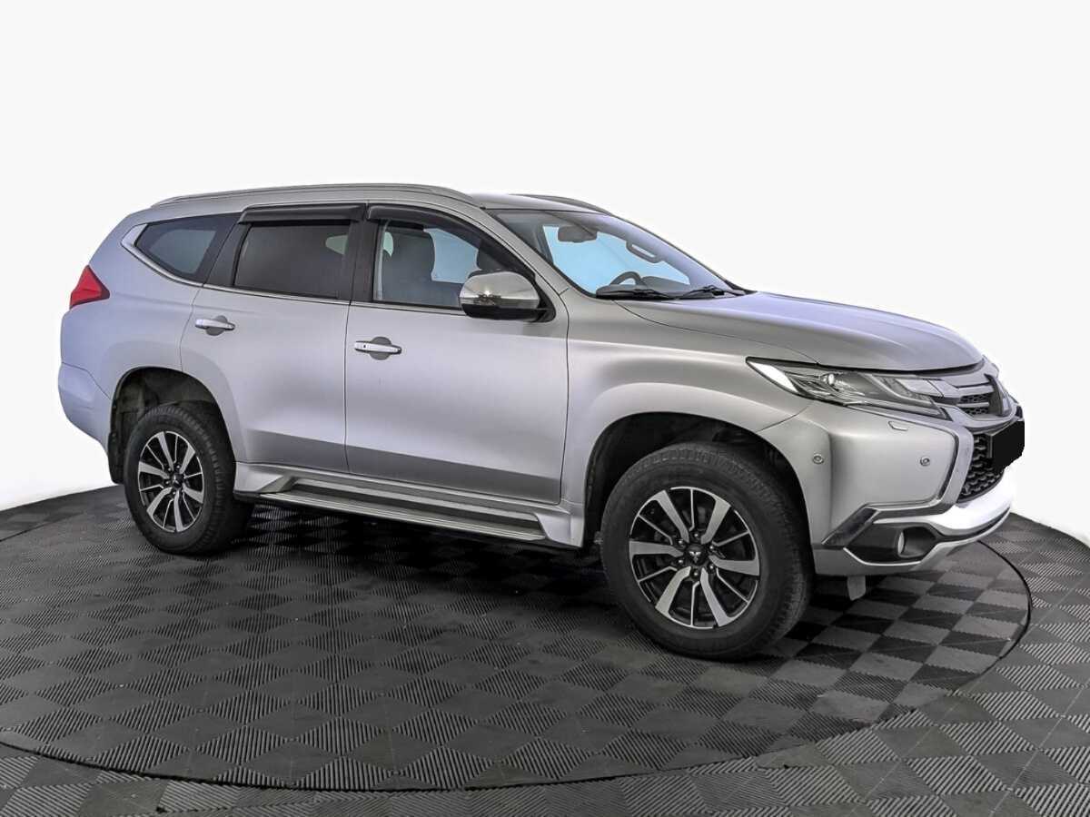 Купить Mitsubishi Pajero Sport с пробегом. Фото: #2