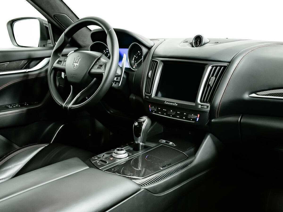Купить Maserati Levante с пробегом. Фото: #8