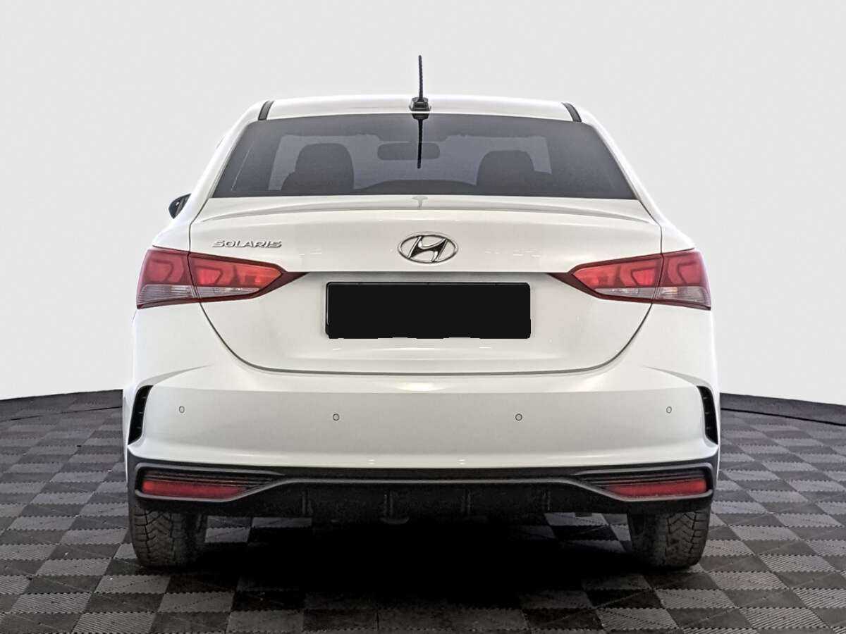 Купить Hyundai Solaris с пробегом. Фото: #5