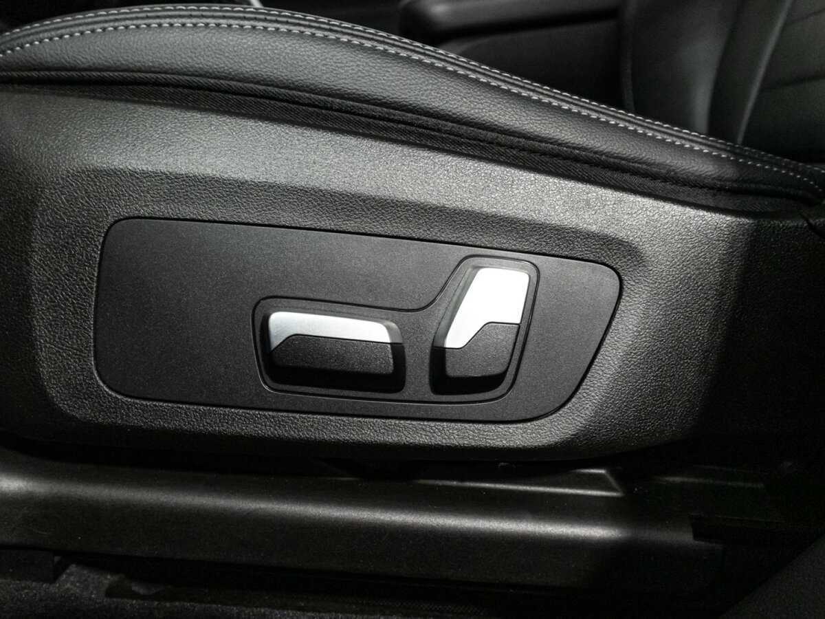 Купить BMW X3 с пробегом. Фото: #21