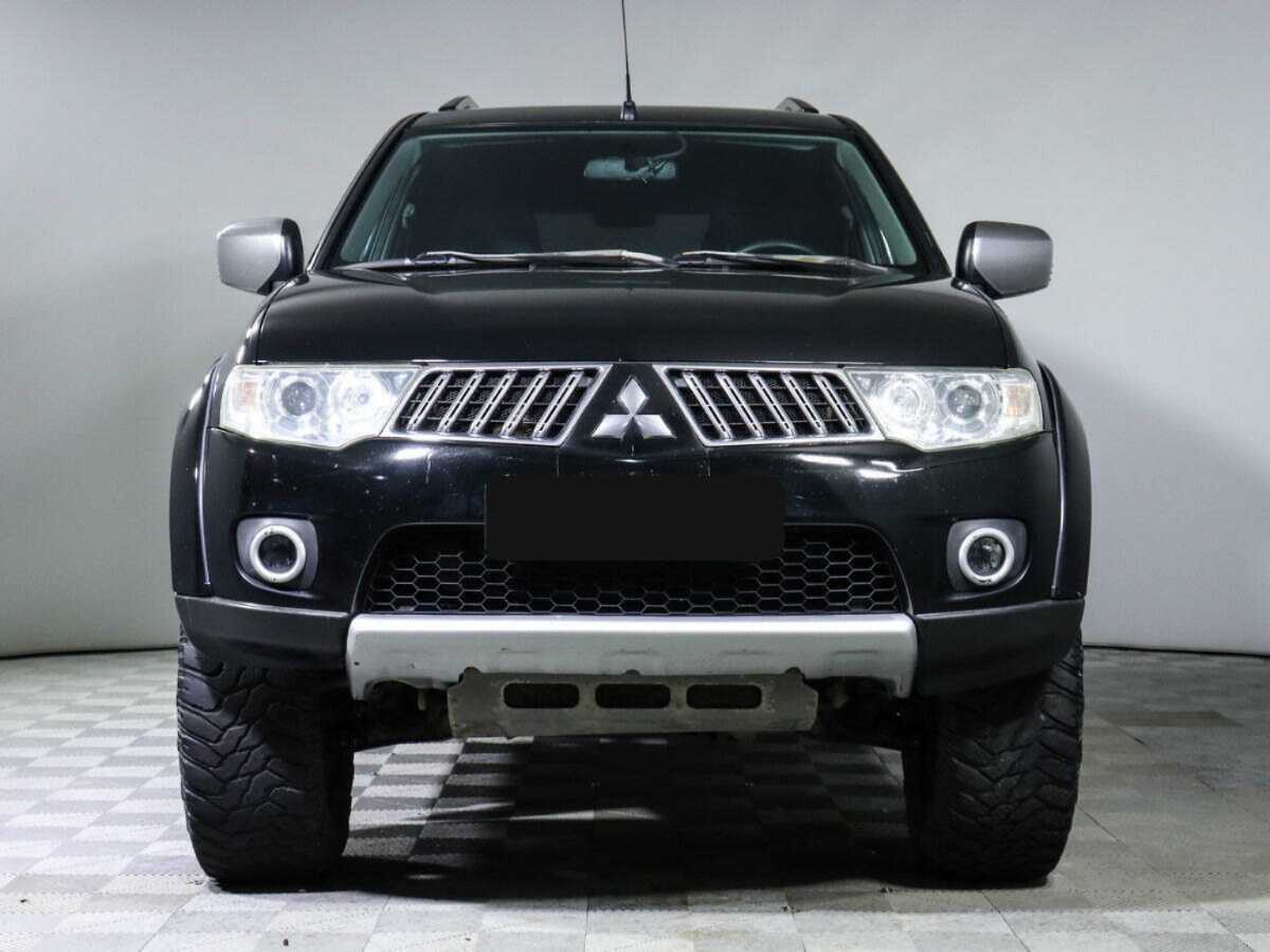 Купить Mitsubishi Pajero Sport с пробегом. Фото: #0