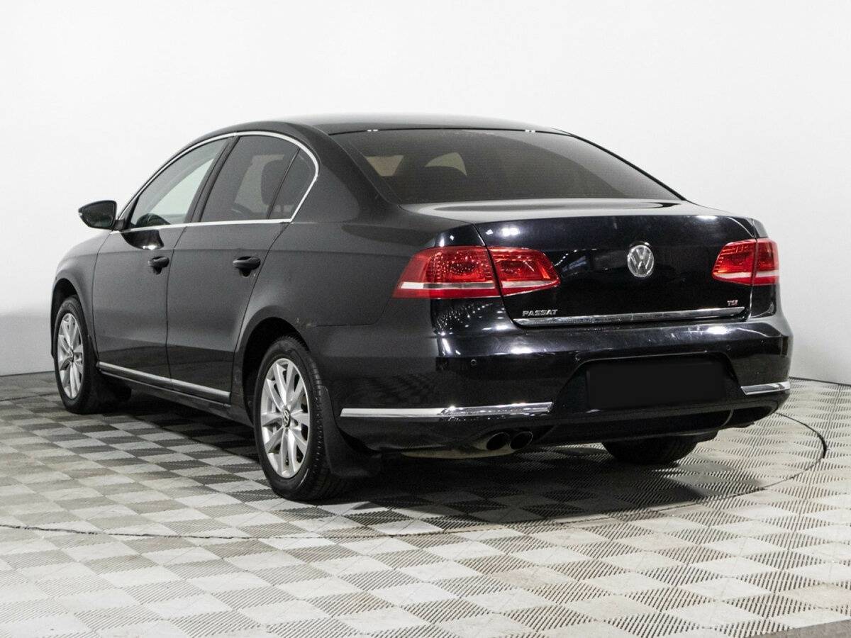 Купить Volkswagen Passat с пробегом. Фото: #7